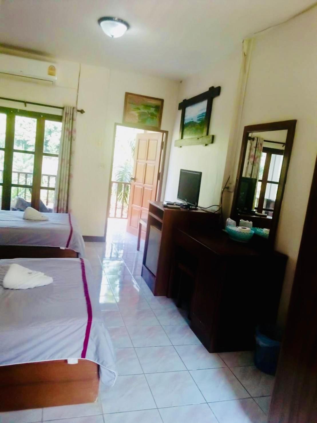 Baan Pak Rim Kuaen Resort Ban Chieo Ko Eksteriør bilde