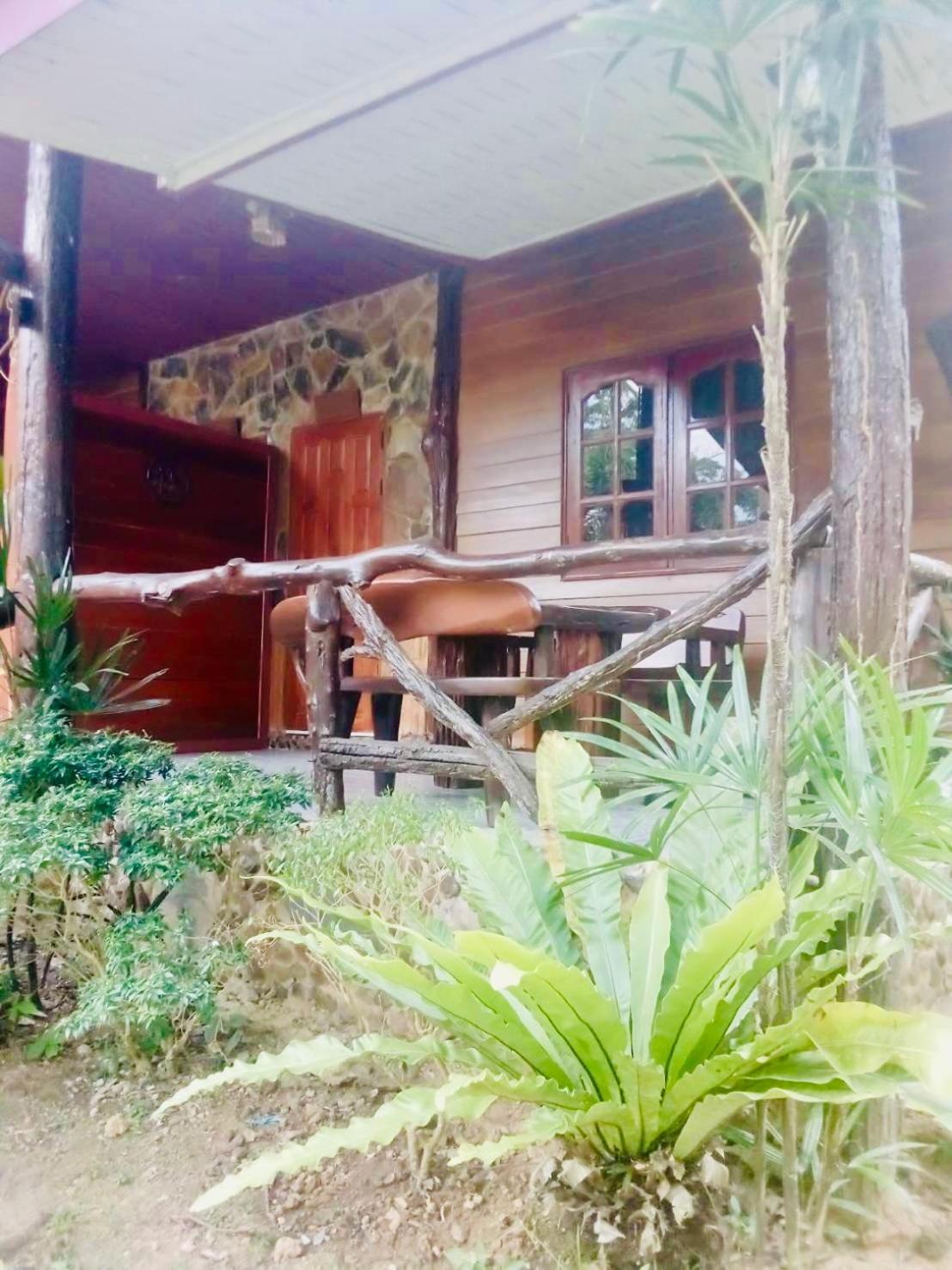 Baan Pak Rim Kuaen Resort Ban Chieo Ko Eksteriør bilde